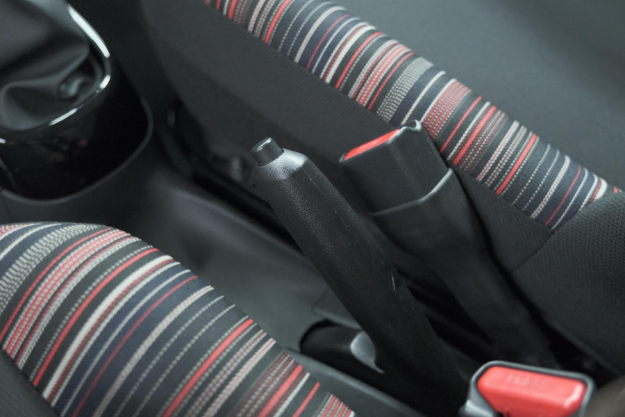 Citroën C1 1.0 VTi Feel | Pack Techno | Camera | Apple Carplay | Getint Glas