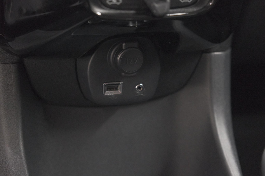 Citroën C1 1.0 VTi Feel | Pack Techno | Camera | Apple Carplay | Getint Glas