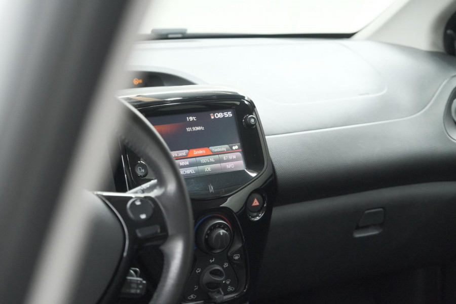 Citroën C1 1.0 VTi Feel | Pack Techno | Camera | Apple Carplay | Getint Glas