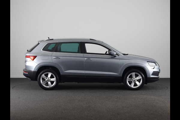 Škoda Karoq 1.0 TSI Business Edition 115 PK | Navigatie | Parkeercamera | Keyless entry |