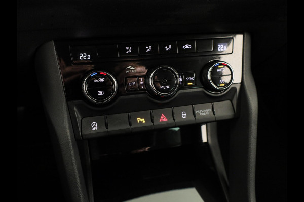 Škoda Karoq 1.0 TSI Business Edition 115 PK | Navigatie | Parkeercamera | Keyless entry |