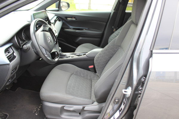 Toyota C-HR 1.8 Hybrid Business Plus RIJKLAAR PRIJS