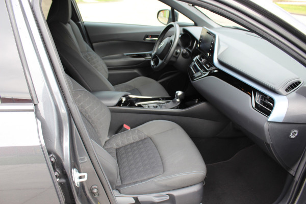 Toyota C-HR 1.8 Hybrid Business Plus RIJKLAAR PRIJS