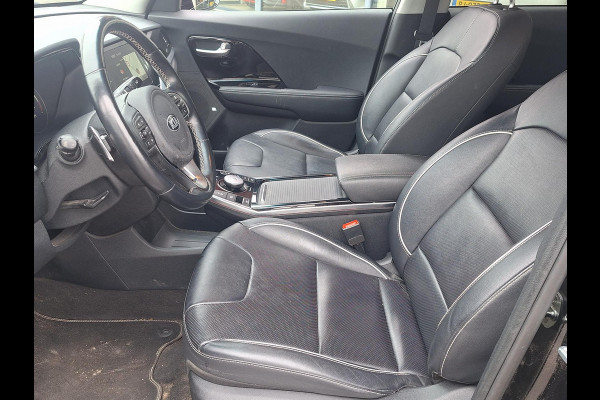 Kia e-Niro ExecutiveLine 64 kWh | SOH: nnb |  Leder | Climate | Stoel&Stuur Verwarming | Memory Seat | Navi | Adaptive CC |