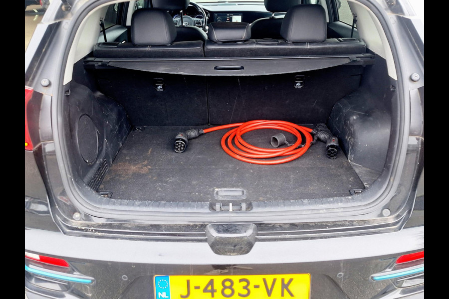 Kia e-Niro ExecutiveLine 64 kWh | SOH: nnb |  Leder | Climate | Stoel&Stuur Verwarming | Memory Seat | Navi | Adaptive CC |