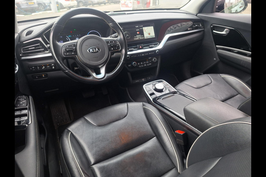 Kia e-Niro ExecutiveLine 64 kWh | SOH: nnb |  Leder | Climate | Stoel&Stuur Verwarming | Memory Seat | Navi | Adaptive CC |