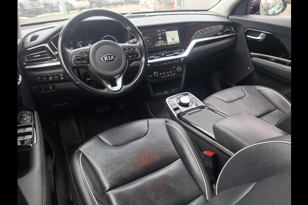 Kia e-Niro ExecutiveLine 64 kWh | SOH: nnb |  Leder | Climate | Stoel&Stuur Verwarming | Memory Seat | Navi | Adaptive CC |