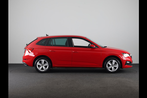 Škoda SCALA 1.0 TSI Ambition 110 PK | Navigatie via app | Parkeersensoren | LM Velgen |