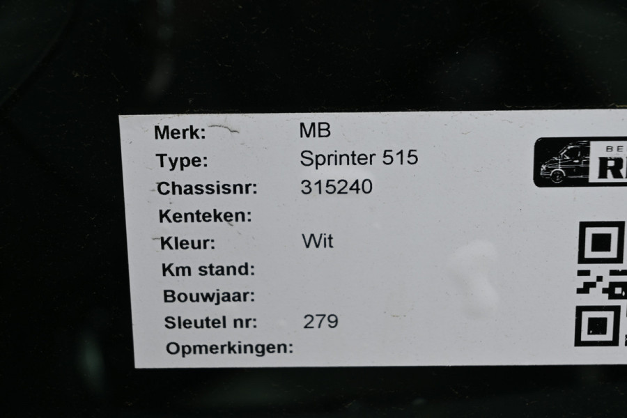 Mercedes-Benz Sprinter 515 CDI L2 Pro Open laadbak 3500 KG trekhaak, Geveerde stoel
