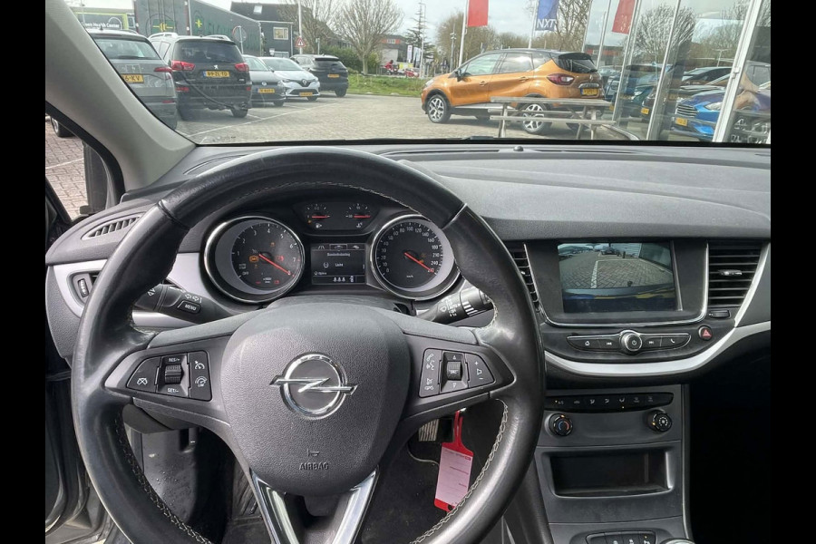 Opel Astra Sports Tourer 1.2 Edition / camera / navigatie / trekhaak