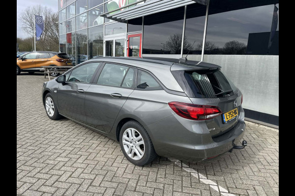 Opel Astra Sports Tourer 1.2 Edition / camera / navigatie / trekhaak