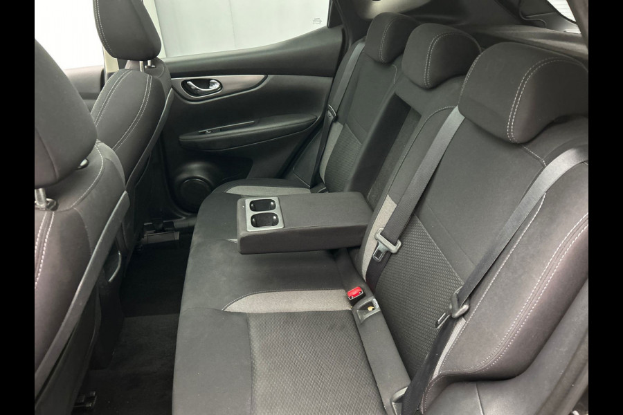 Nissan QASHQAI 1.3 DIG-T Business Edition Carplay Panorama-dak Navigatie 360° Camera Climate-control Cruise