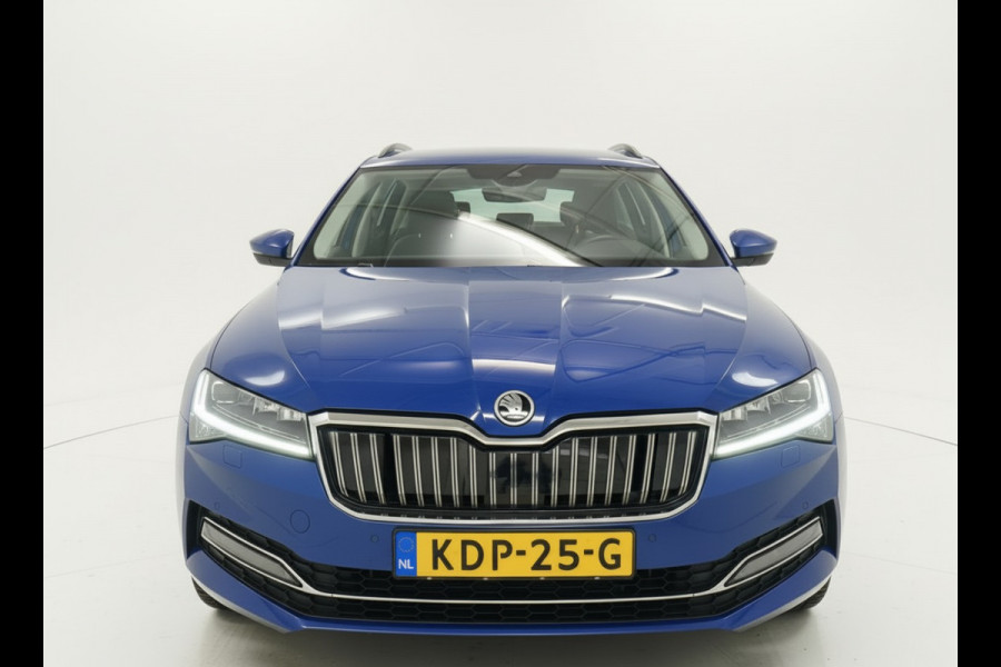 Škoda Superb Combi TSI iV 218PK HYBRID DSG BUSINESS TREKHAAK/NAVI/CANTON-AUDIO