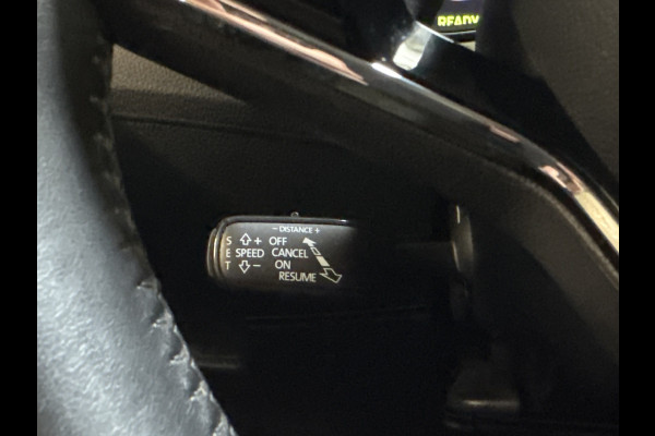 Škoda Superb Combi TSI iV 218PK HYBRID DSG BUSINESS TREKHAAK/NAVI/CANTON-AUDIO