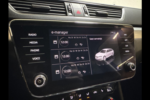 Škoda Superb Combi TSI iV 218PK HYBRID DSG BUSINESS TREKHAAK/NAVI/CANTON-AUDIO