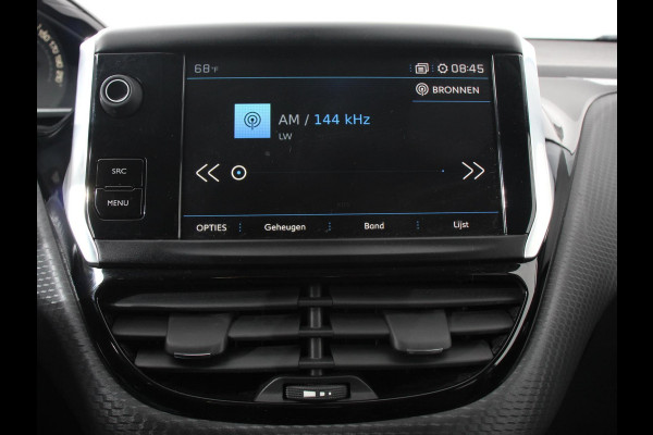 Peugeot 208 1.2 PureTech 110pk Automaat Allure Cruise control Parkeersensoren achter LED Navigatie Climate Control Extra Getint glas Lichtmetalen Velgen