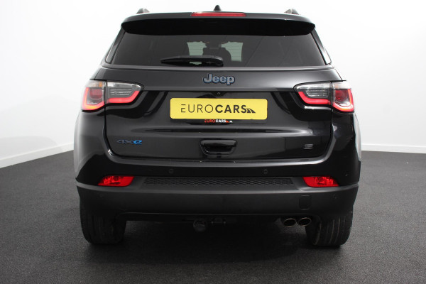 Jeep Compass 4xe 240 Plug-in Hybrid S Navigatie Apple Carplay/Android auto Climate Control Parkeersensoren Camera Elektrisch verstelbare bestuurderstoel Xenon koplampen Stoelverwarming Elektrische achterklep | Afneembare trekhaak