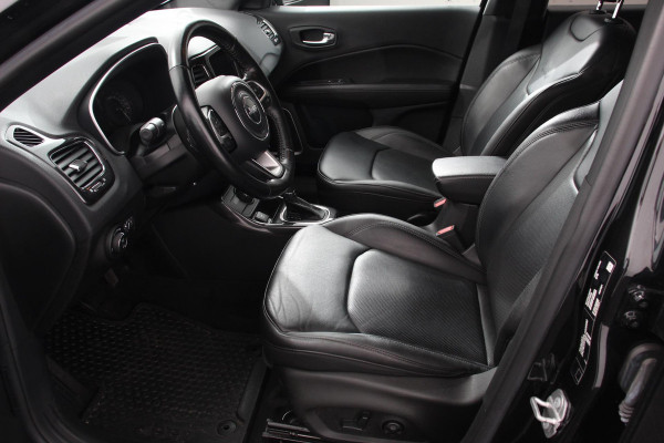 Jeep Compass 4xe 240 Plug-in Hybrid S Navigatie Apple Carplay/Android auto Climate Control Parkeersensoren Camera Elektrisch verstelbare bestuurderstoel Xenon koplampen Stoelverwarming Elektrische achterklep | Afneembare trekhaak