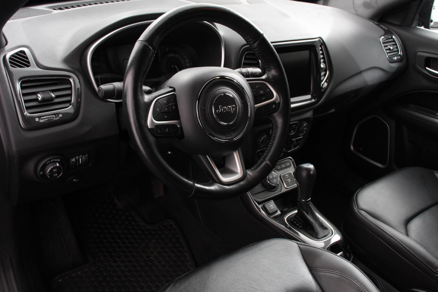 Jeep Compass 4xe 240 Plug-in Hybrid S Navigatie Apple Carplay/Android auto Climate Control Parkeersensoren Camera Elektrisch verstelbare bestuurderstoel Xenon koplampen Stoelverwarming Elektrische achterklep | Afneembare trekhaak