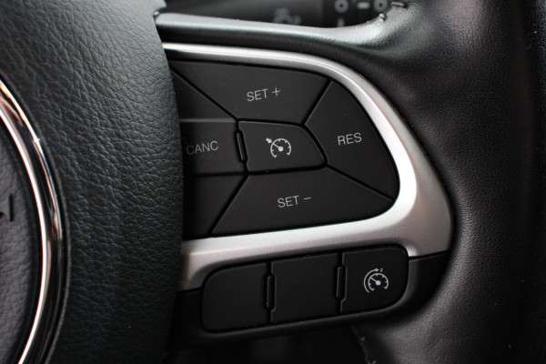 Jeep Compass 4xe 240 Plug-in Hybrid S Navigatie Apple Carplay/Android auto Climate Control Parkeersensoren Camera Elektrisch verstelbare bestuurderstoel Xenon koplampen Stoelverwarming Elektrische achterklep | Afneembare trekhaak