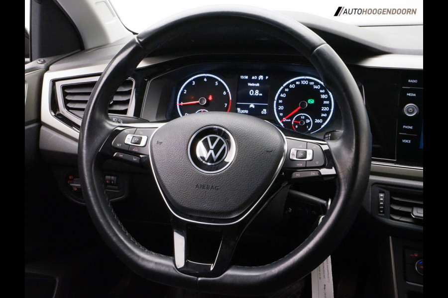 Volkswagen Polo 1.0 TSI DSG Comfortline Business Luxe (ADAPTIVE,PARKEERSENSOREN,NAVIGATIE,APPLE CARPLAY,LM-VELGEN,TOPCONDITIE)