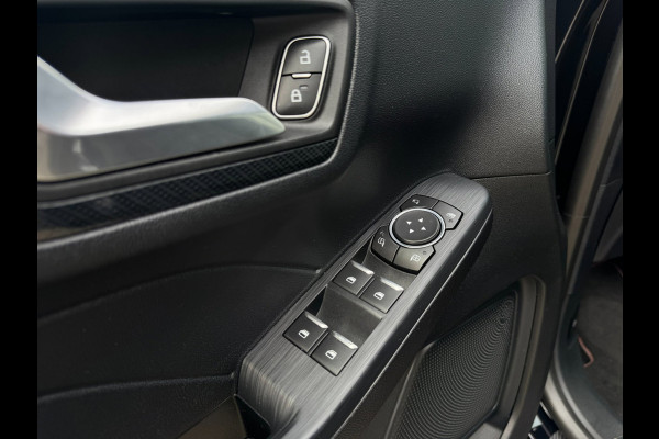 Ford Kuga 2.5 PHEV ST-Line TREKHAAK / CAM / VIRT. COCKP / WARNSPOT / CARPLAY / STLVERW. / PDC / LED / KEYLESS / 4-SEIZ. BAND /