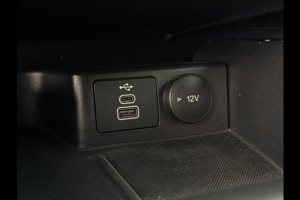 Ford Kuga 2.5 PHEV ST-Line TREKHAAK / CAM / VIRT. COCKP / WARNSPOT / CARPLAY / STLVERW. / PDC / LED / KEYLESS / 4-SEIZ. BAND /