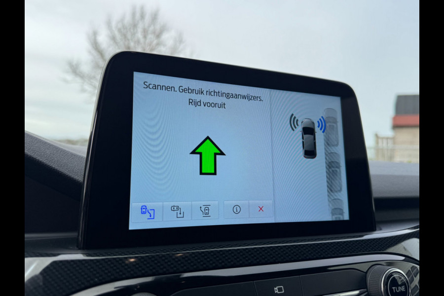 Ford Kuga 2.5 PHEV ST-Line TREKHAAK / CAM / VIRT. COCKP / WARNSPOT / CARPLAY / STLVERW. / PDC / LED / KEYLESS / 4-SEIZ. BAND /