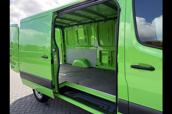 Mercedes-Benz Sprinter 317 CDI 170 PK AUTOMAAT RWD / L2H1 / 360 CAMERA / CARPLAY / BLINDSPOT