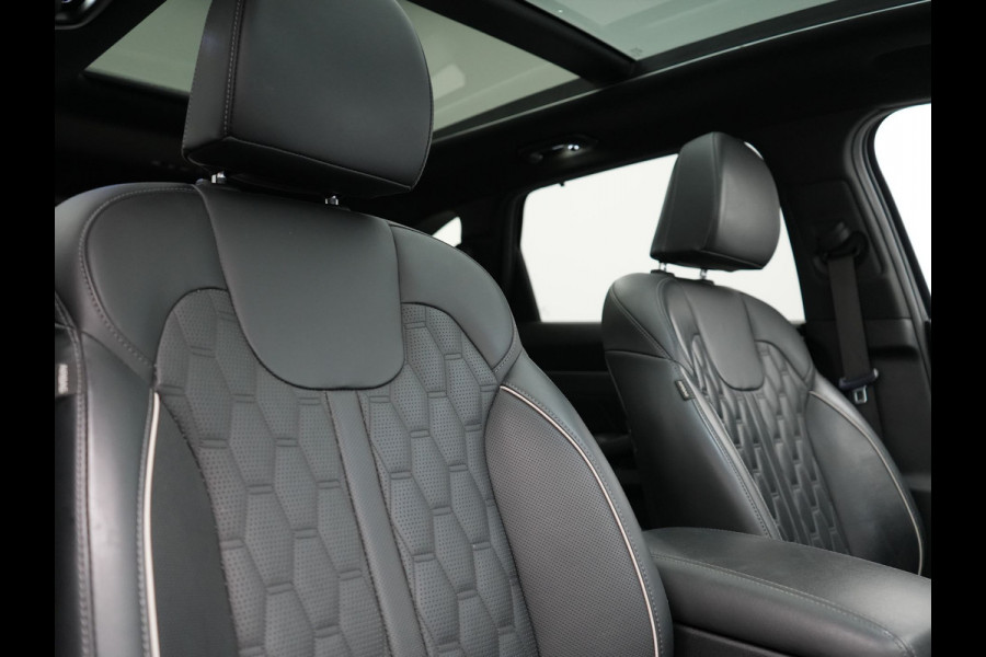 Kia Sorento 1.6 T-GDI 4WD ExecutiveLine PHEV 265pk Dealer O.H. | Trekhaak Afn. | Panodak | Adaptive Cruise | Head Up | Luxe Lederen Comfortstoelen Memory & Ventilatie | 360 Camera | Bose Sound | Stoelen & Stuur Verwarmd | Blis | Keyless | Plug In Hybrid