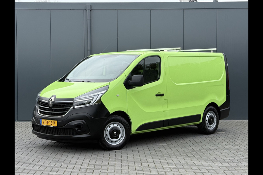 Renault Trafic 1.6 dCi / L1H1 / 1e EIG. / INRICHTING / TREKHAAK / AIRCO / CRUISE / LED / NAVI / 3-ZITS