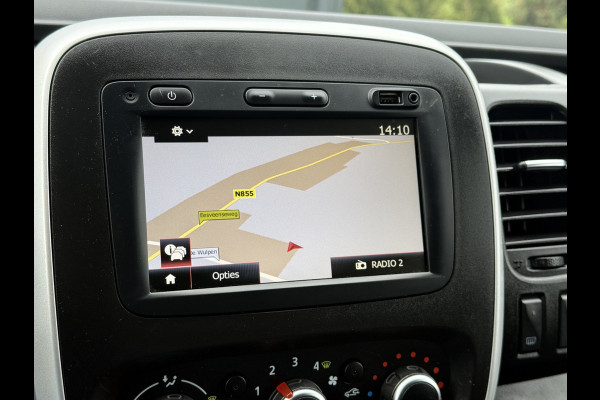 Renault Trafic 1.6 dCi / L1H1 / 1e EIG. / INRICHTING / TREKHAAK / AIRCO / CRUISE / LED / NAVI / 3-ZITS