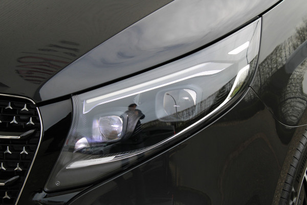 Mercedes-Benz V-Klasse 250d / DC / AMG / Panorama / 2x Elec Schuifd / 360 Cam / Burmester / Vol Opties / NIEUWSTAAT