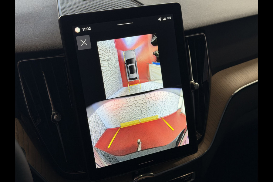 Volvo XC60 2.0 T6 AWD ULTRA DARK NIEUWE AUTO ELEK.TREKHAAK HARMAN KARDON HEADUP 360.CAM LEER SCHUIFDAK PHEV Plug in Hybrid ✅ Top Auto's Wijchen ,  Altijd een Ruim aanbod van Volvo's i  BUSINESS / CORE / BRIGHT / DARK / ULTRA DARK / PLUS DARK / BLACK EDITION  / ESSENTIAL / T6 / T8 ✅