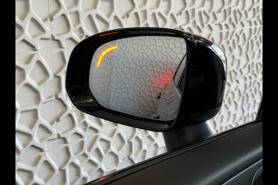 Volvo XC60 2.0 T6 AWD ULTRA DARK NIEUWE AUTO ELEK.TREKHAAK HARMAN KARDON HEADUP 360.CAM LEER SCHUIFDAK PHEV Plug in Hybrid ✅ Top Auto's Wijchen ,  Altijd een Ruim aanbod van Volvo's i  BUSINESS / CORE / BRIGHT / DARK / ULTRA DARK / PLUS DARK / BLACK EDITION  / ESSENTIAL / T6 / T8 ✅