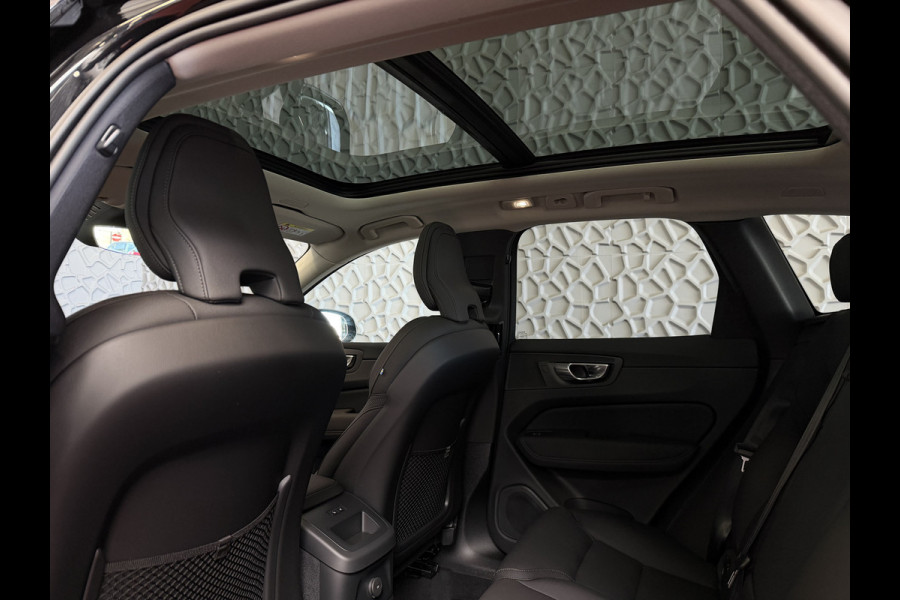 Volvo XC60 2.0 T6 AWD ULTRA DARK NIEUWE AUTO ELEK.TREKHAAK HARMAN KARDON HEADUP 360.CAM LEER SCHUIFDAK PHEV Plug in Hybrid ✅ Top Auto's Wijchen ,  Altijd een Ruim aanbod van Volvo's i  BUSINESS / CORE / BRIGHT / DARK / ULTRA DARK / PLUS DARK / BLACK EDITION  / ESSENTIAL / T6 / T8 ✅