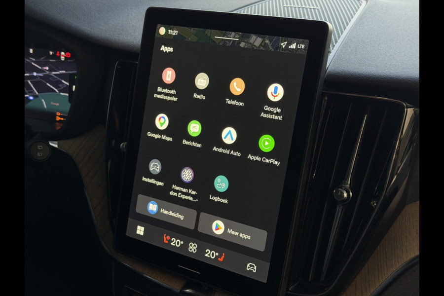 Volvo XC60 2.0 T6 AWD ULTRA DARK NIEUWE AUTO ELEK.TREKHAAK HARMAN KARDON HEADUP 360.CAM LEER SCHUIFDAK PHEV Plug in Hybrid ✅ Top Auto's Wijchen ,  Altijd een Ruim aanbod van Volvo's i  BUSINESS / CORE / BRIGHT / DARK / ULTRA DARK / PLUS DARK / BLACK EDITION  / ESSENTIAL / T6 / T8 ✅