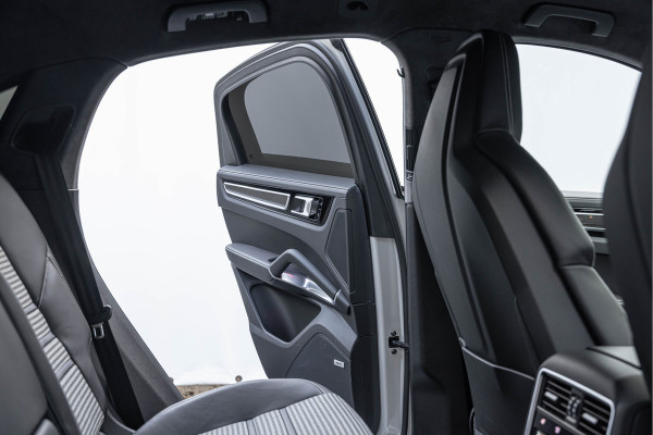 Porsche Cayenne Coupé 4.0 Turbo S E-Hybrid Keramisch PPF Innodrive Lightweight Pack