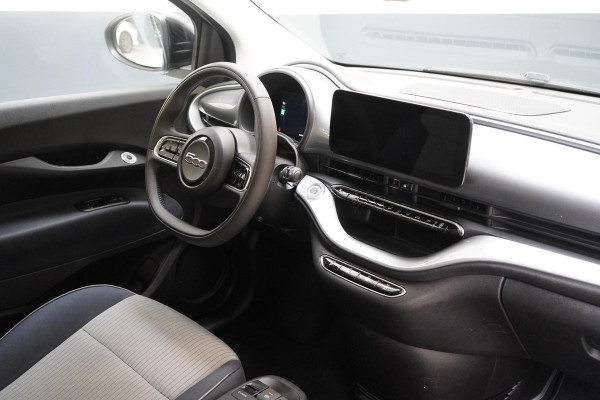 Fiat 500 Icon 42 kWh | Navigatie | Cruise control | Climate control | Lm velgen