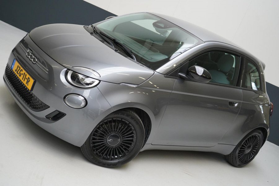 Fiat 500 Icon 42 kWh | Navigatie | Cruise control | Climate control | Lm velgen