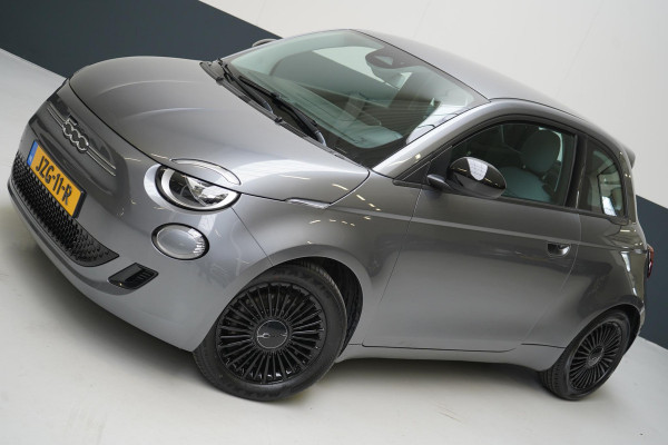 Fiat 500 Icon 42 kWh | Navigatie | Cruise control | Climate control | Lm velgen