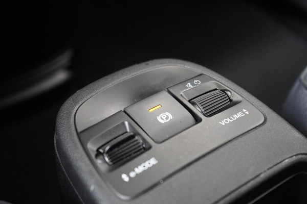 Fiat 500 Icon 42 kWh | Navigatie | Cruise control | Climate control | Lm velgen