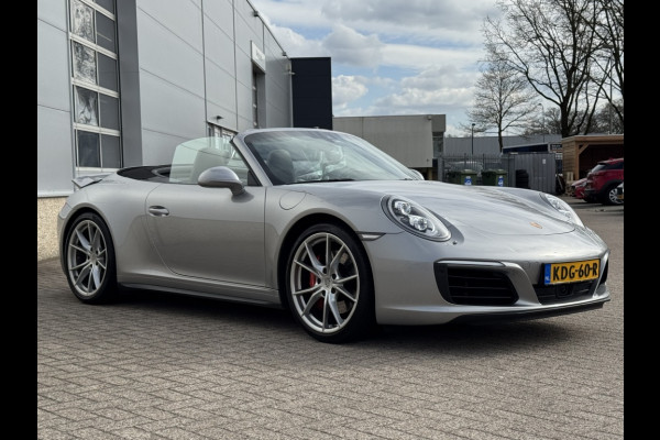 Porsche 911 Cabrio 3.0 Carrera 4S