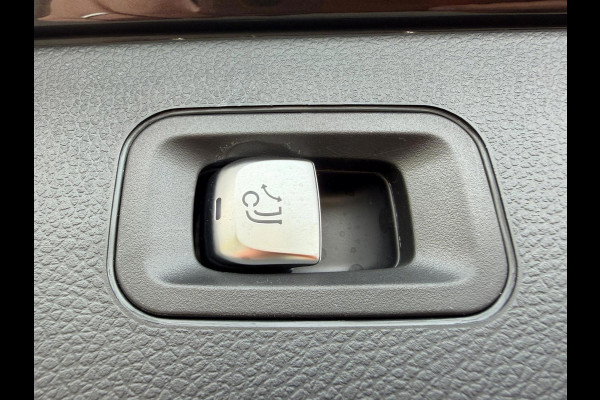 Mercedes-Benz GLC 300e 4MATIC Business Luxury | Memory Seats | 360 Camera |Trekhaak | BTW Auto