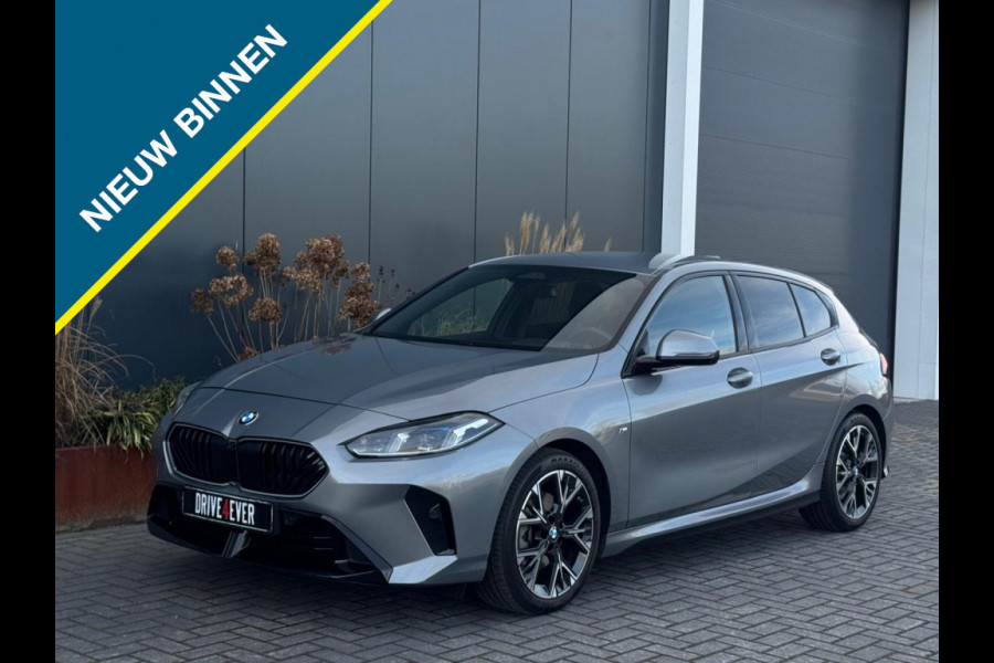 BMW 1-serie 120i M PACK 2025 LEDER SPORTVELGEN H&K LED WIDESCREEN