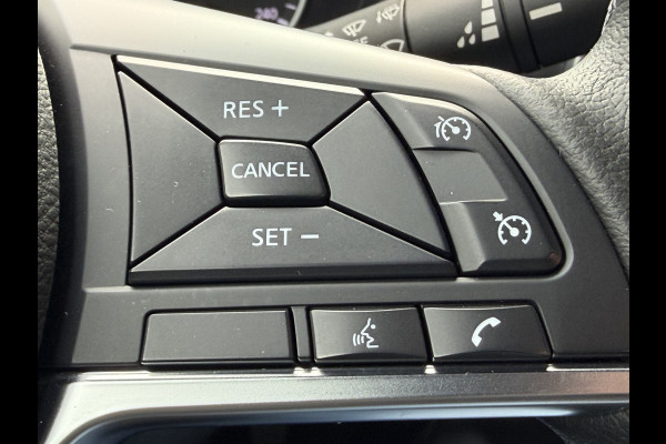 Nissan Juke 115pk Enigma (Camera - Stoel-/- voorruitverwarming - LED - Keyless Entry - 19"- Automatische Airco - Navigatie)