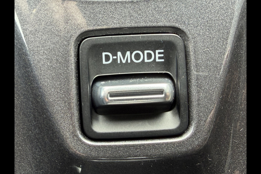 Nissan Juke 115pk Enigma (Camera - Stoel-/- voorruitverwarming - LED - Keyless Entry - 19"- Automatische Airco - Navigatie)