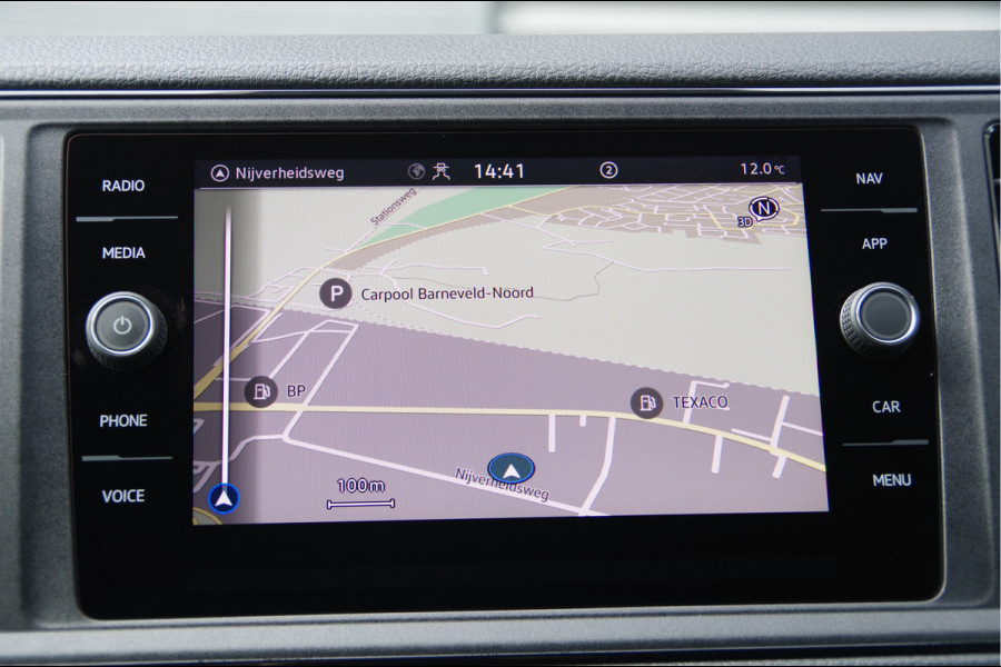 Volkswagen Crafter 35 2.0 TDI L3H3 140PK AUT. LED, TREKHAAK, BETIMMERING, STOELVERWARMING, GEVEERDE ERGO COMFORT STOEL, CAMERA, NAVI, CRUISE, AIRCO