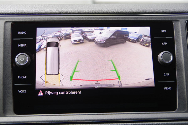 Volkswagen Crafter 35 2.0 TDI L3H3 140PK AUT. LED, TREKHAAK, BETIMMERING, STOELVERWARMING, GEVEERDE ERGO COMFORT STOEL, CAMERA, NAVI, CRUISE, AIRCO