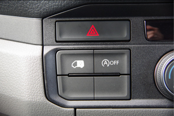 Volkswagen Crafter 35 2.0 TDI L3H3 140PK AUT. LED, TREKHAAK, BETIMMERING, STOELVERWARMING, GEVEERDE ERGO COMFORT STOEL, CAMERA, NAVI, CRUISE, AIRCO